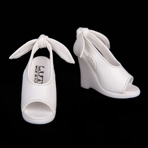娃娃鞋子 MWS 02 White
