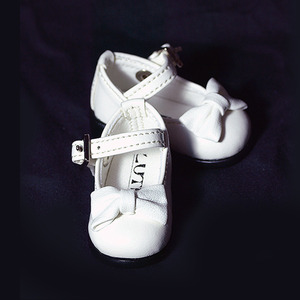 娃娃鞋子 HDS 11 White